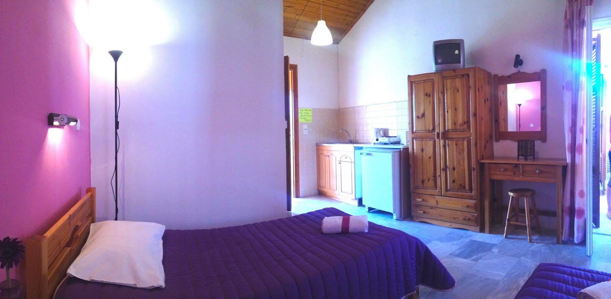 קאבוס Ionian Breeze Apartments מראה חיצוני תמונה