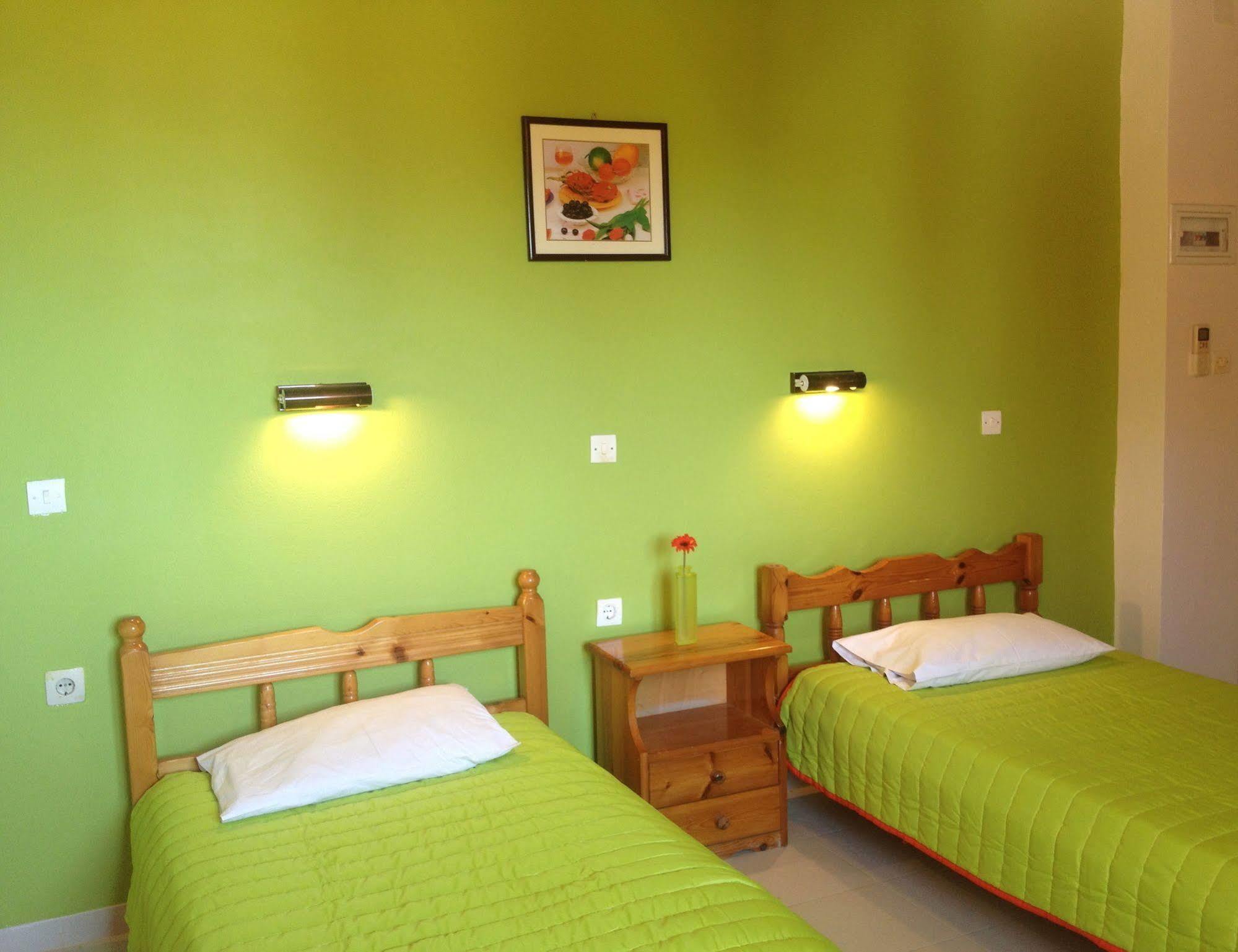קאבוס Ionian Breeze Apartments מראה חיצוני תמונה